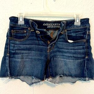 American Eagle cut-off shorts size 4 super stretch